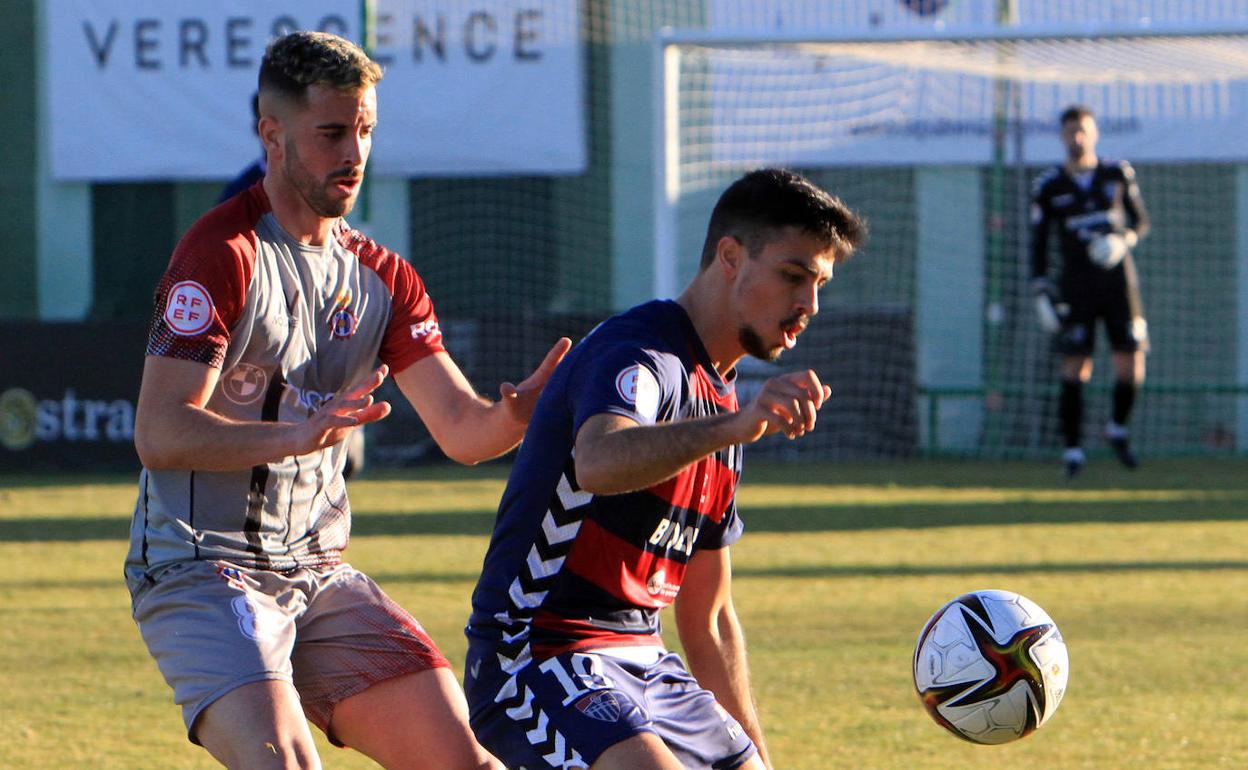 Javi Borrego, durante el partido disputado por la Segoviana frente al Avilés.