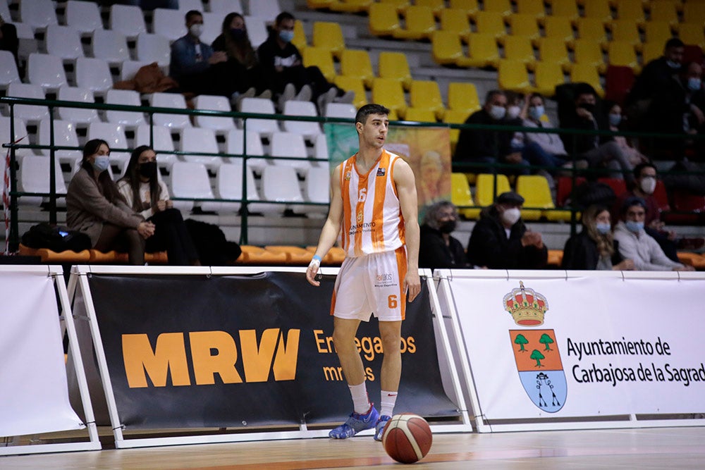 Un Aquimisa Carbajosa sin defensa ni rebote sigue hundiéndose un poco más en la tabla (73-81)