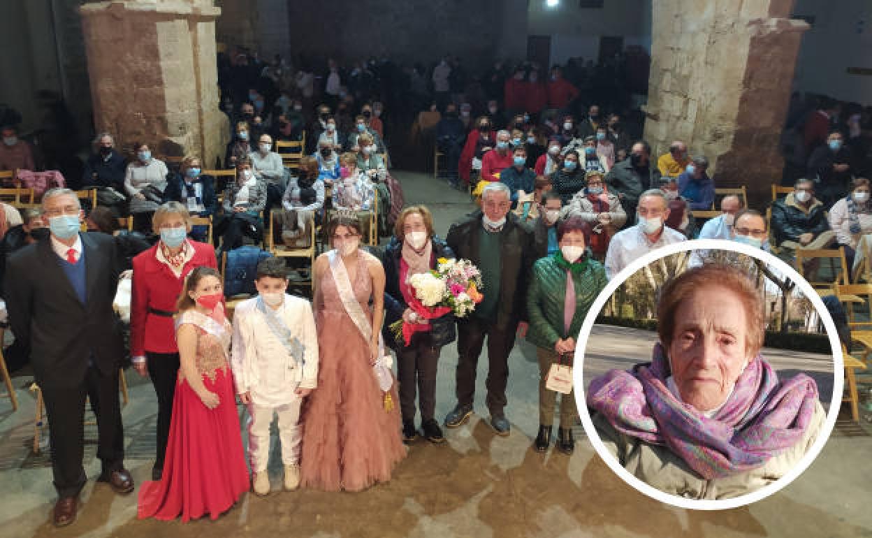 Homenaje a Feliciana Manrique en Tordehumos. En pequeño, la protagonista. 