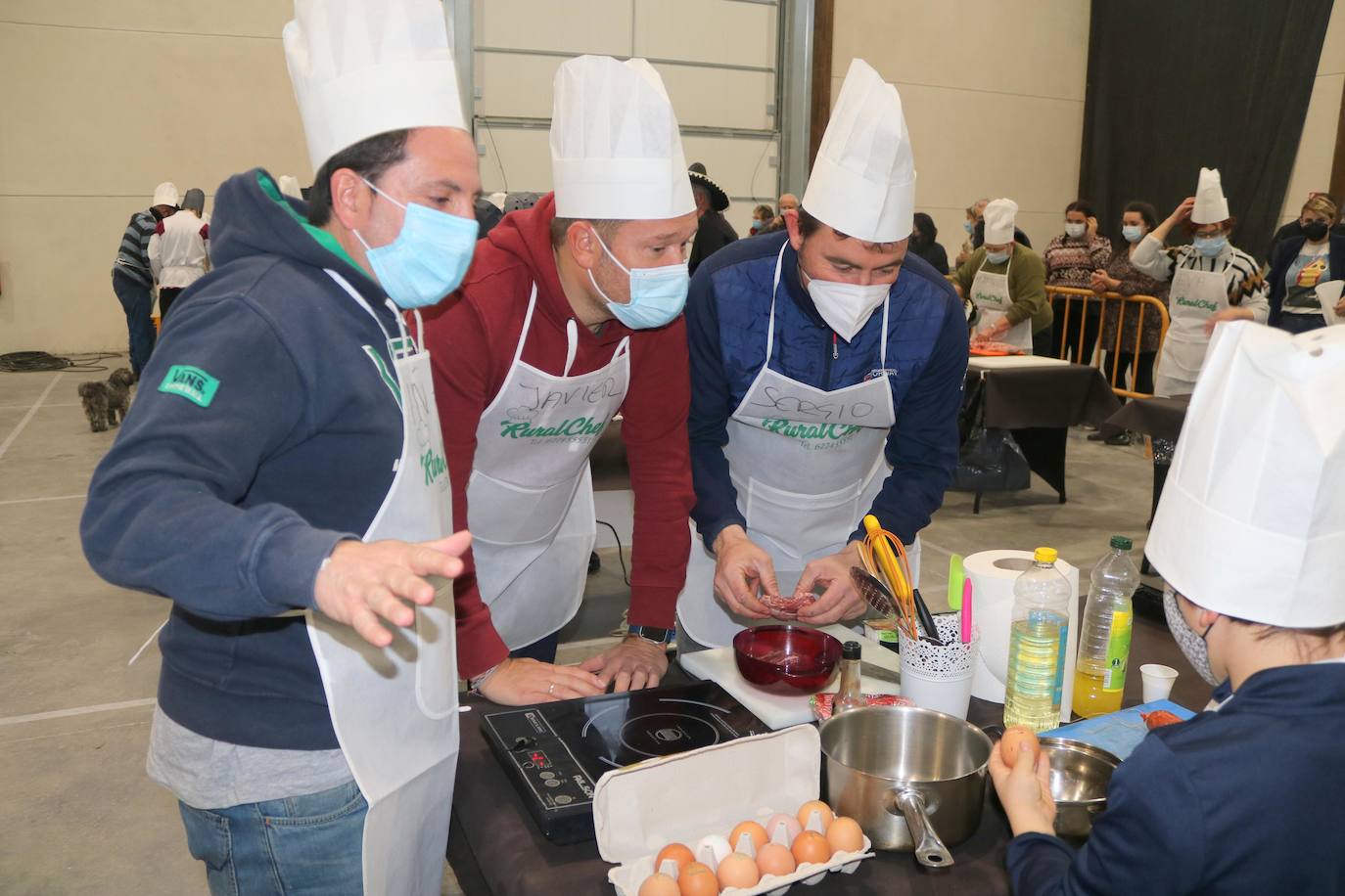 Fotos: Aspirantes a cocineros en Hornillos de Cerrato