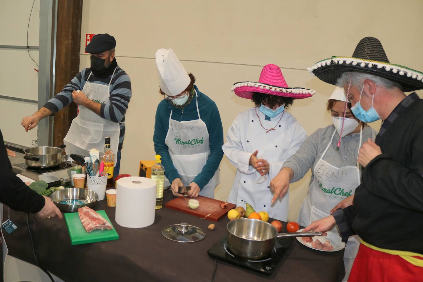 Fotos: Aspirantes a cocineros en Hornillos de Cerrato