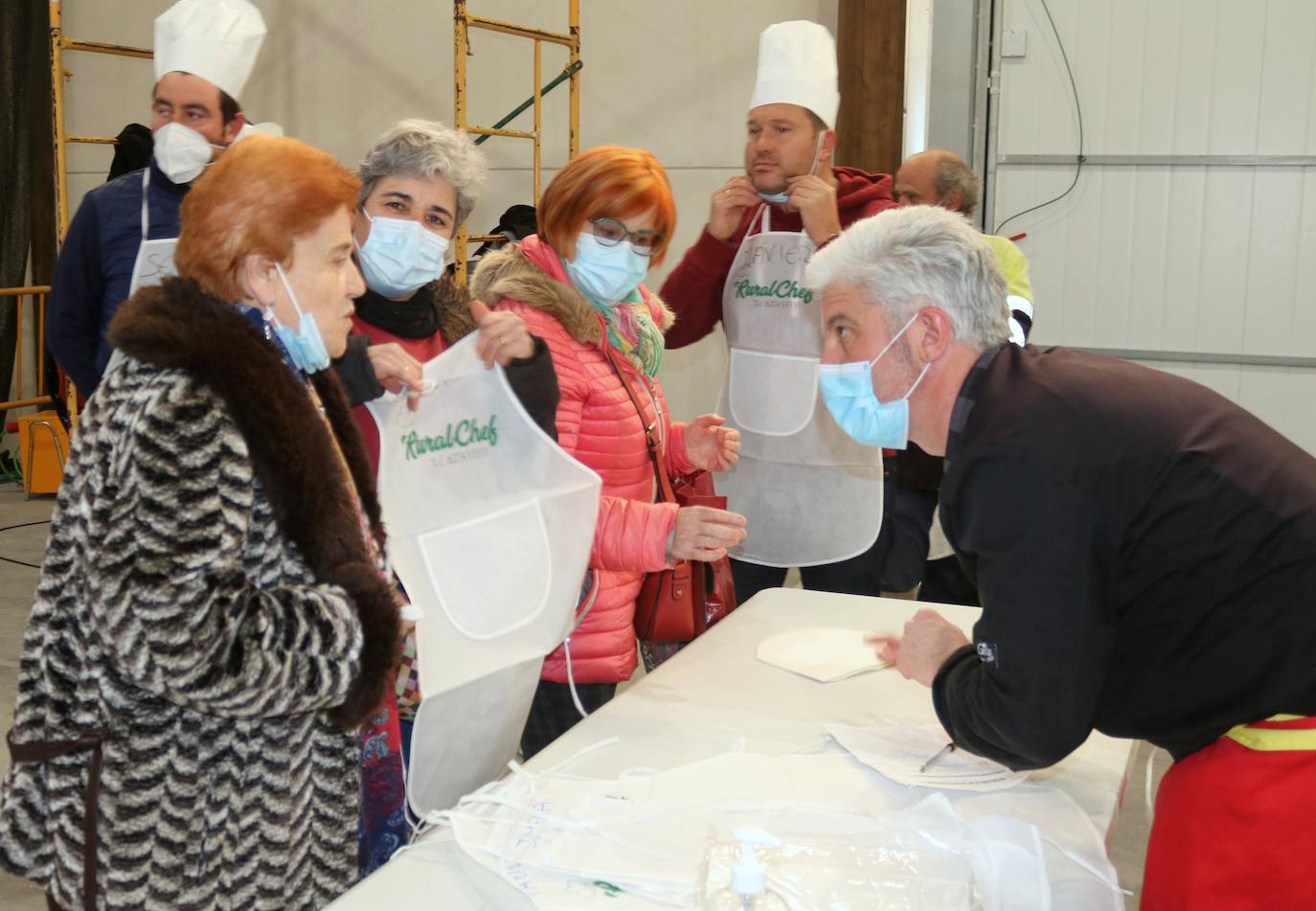 Fotos: Aspirantes a cocineros en Hornillos de Cerrato