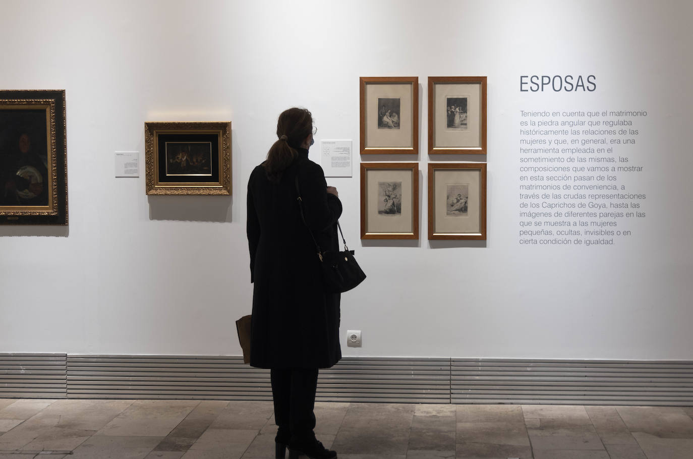 Varios momentos en la exposición 'Femenino rural', en la sala de la Pasión. 
