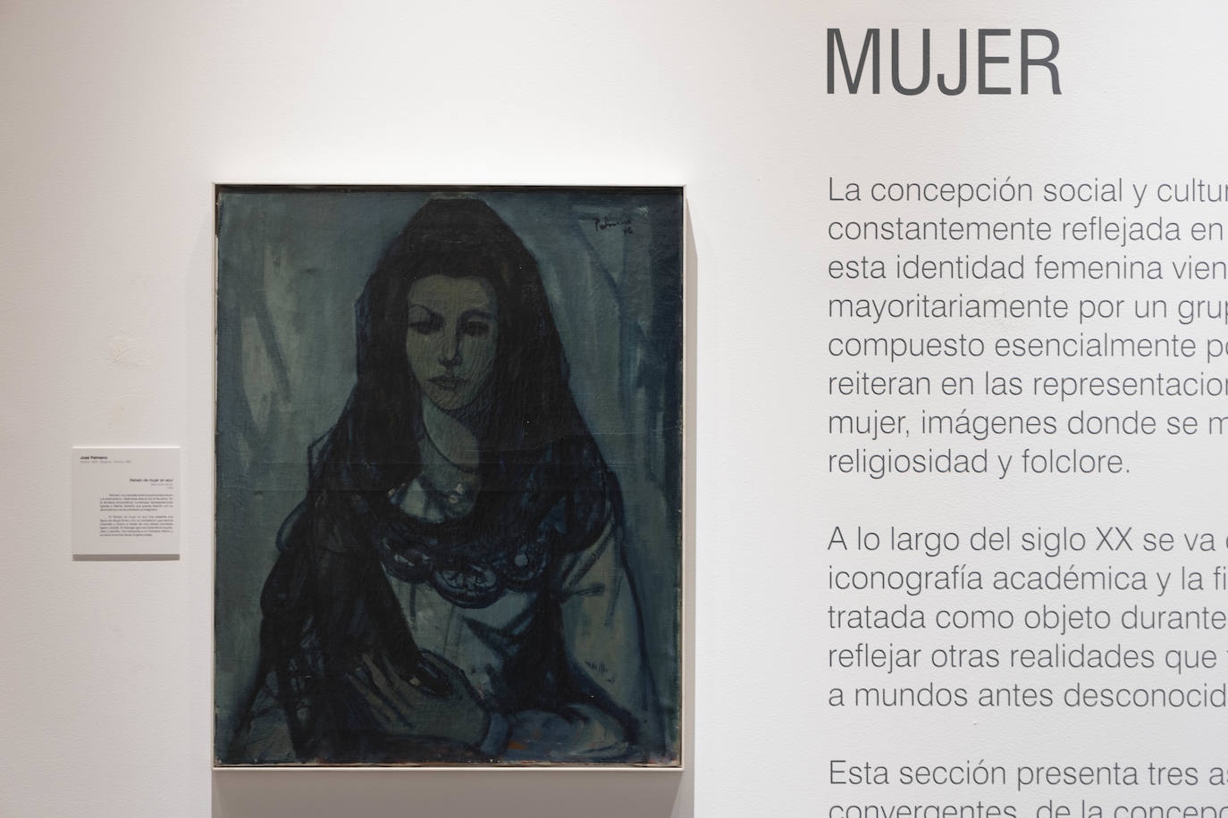 Varios momentos en la exposición 'Femenino rural', en la sala de la Pasión. 