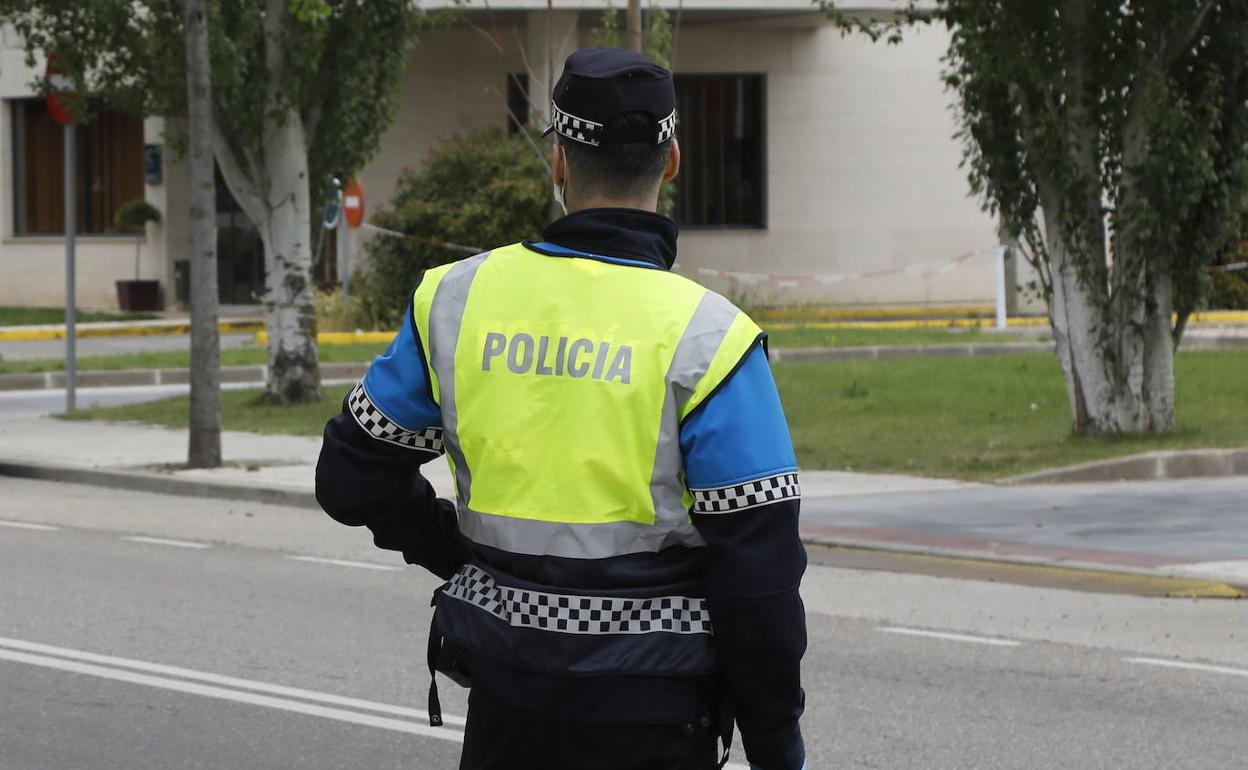 Identificado por robar 300 euros en prendas en un comercio en Palencia