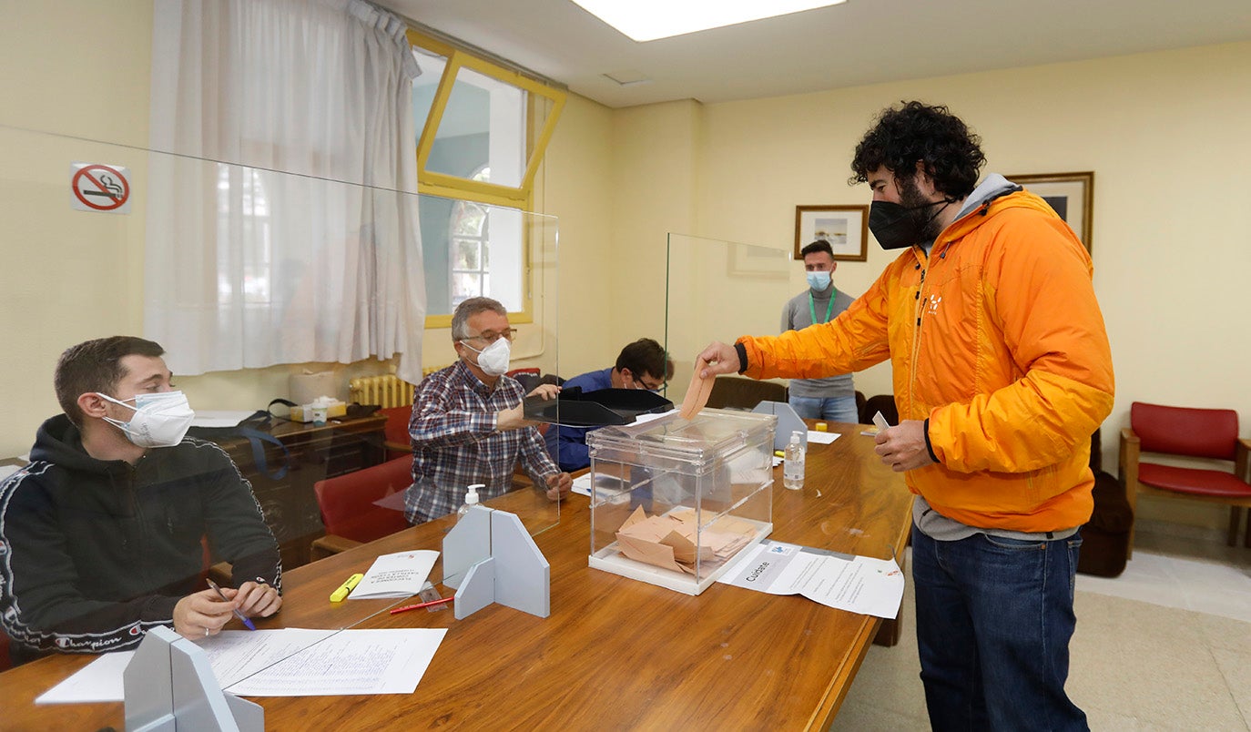 Normalidad en la jornada electoral de Palencia