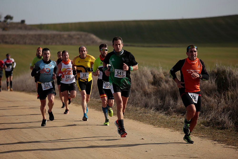 Manuel Vicente Tejedor y Verónica Sánchez culminaron sus correspondientes triunfos en la Liga de Cross imponiéndose en la última jornada en Cabrerizos