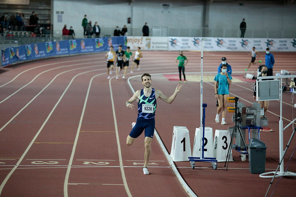 Hortelano y Erta logran la mínima mundialista en 400 en Salamanca, Óscar Husillos abandona y Álvaro de Arriba se queda cerca en 800