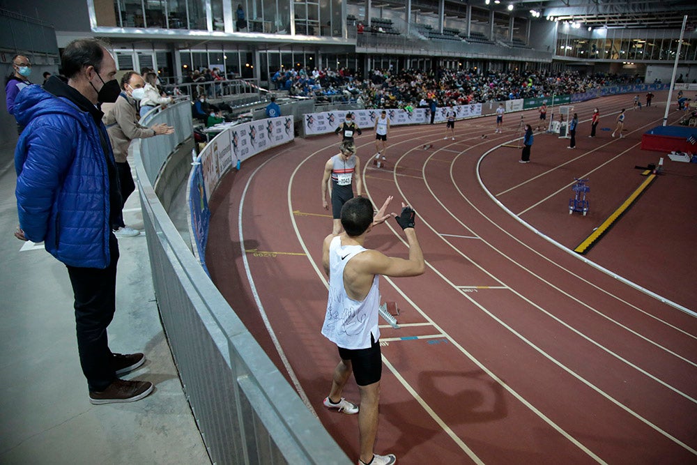 Hortelano y Erta logran la mínima mundialista en 400 en Salamanca, Óscar Husillos abandona y Álvaro de Arriba se queda cerca en 800