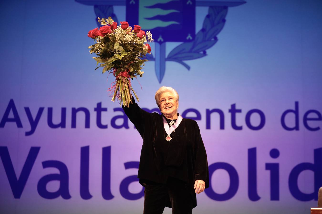 Fotos: Lola Herrera recibe la Medalla de Oro de Valladolid