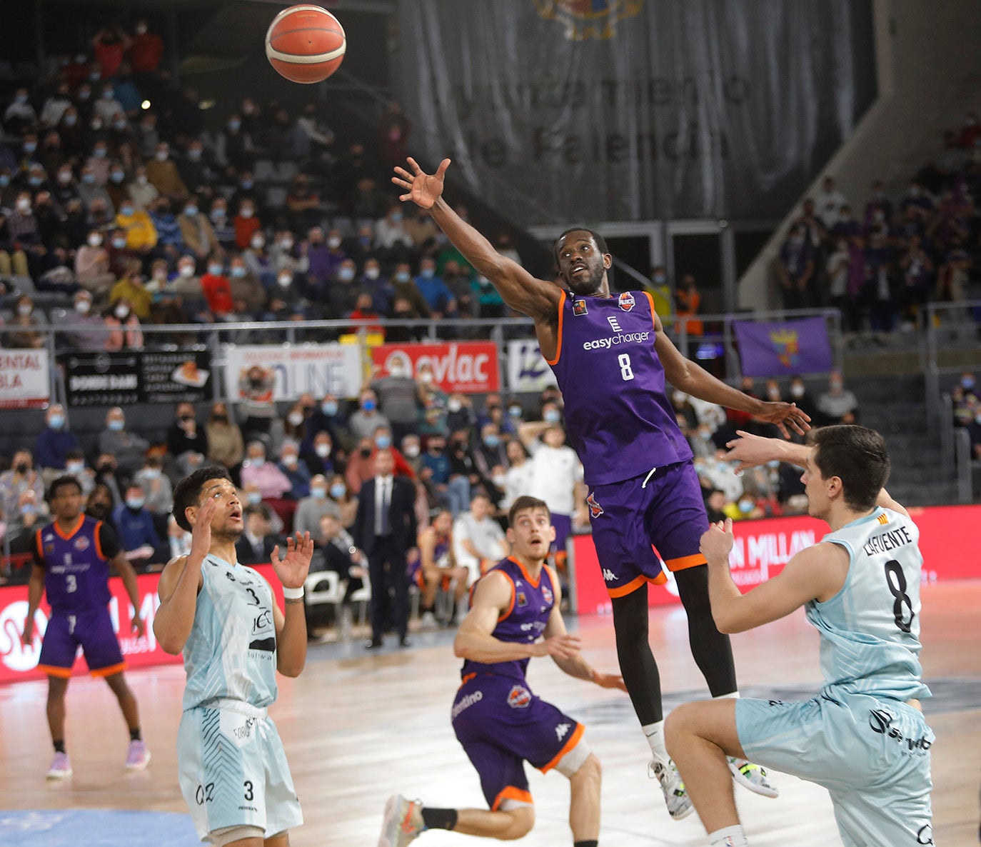 EasyCharger Palencia 62 - 63 ICG Força Lleida 