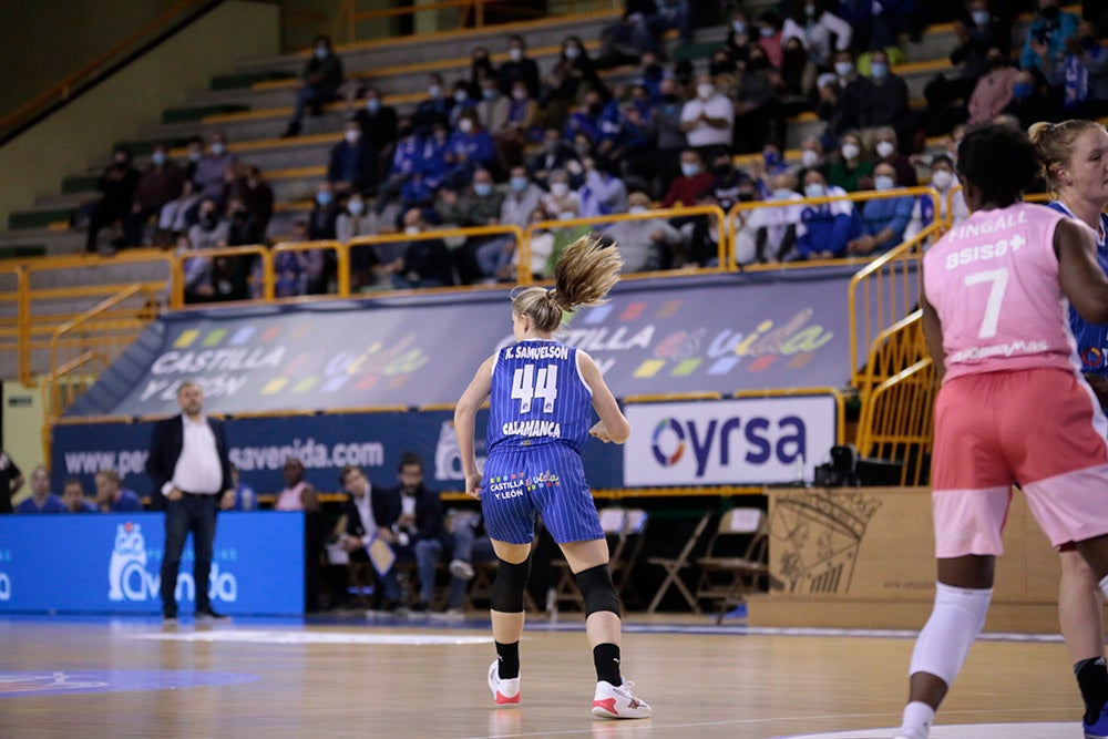 El CB Avenida sufre hasta el final ante un valiente Estudiantes (71-70)