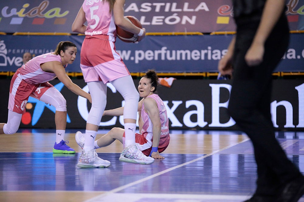 El CB Avenida sufre hasta el final ante un valiente Estudiantes (71-70)