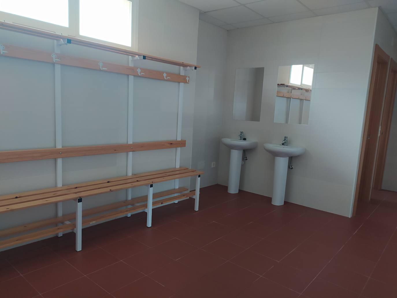 Fotos: Inauguración del gimnasio municipal de Villalón de Campos (1/2)