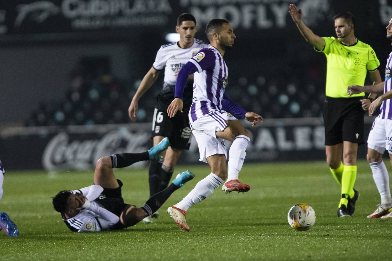 Fotos: El Real Valladolid sufre pero vence al Cartagena (2-3)