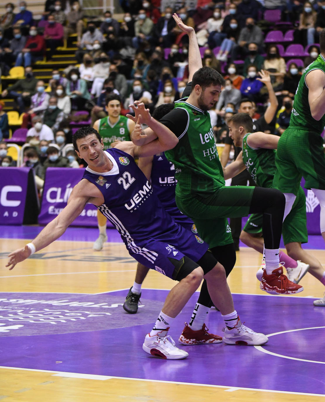 Fotos: UCMC Real Valladolid 82-69 Levitec Huesca