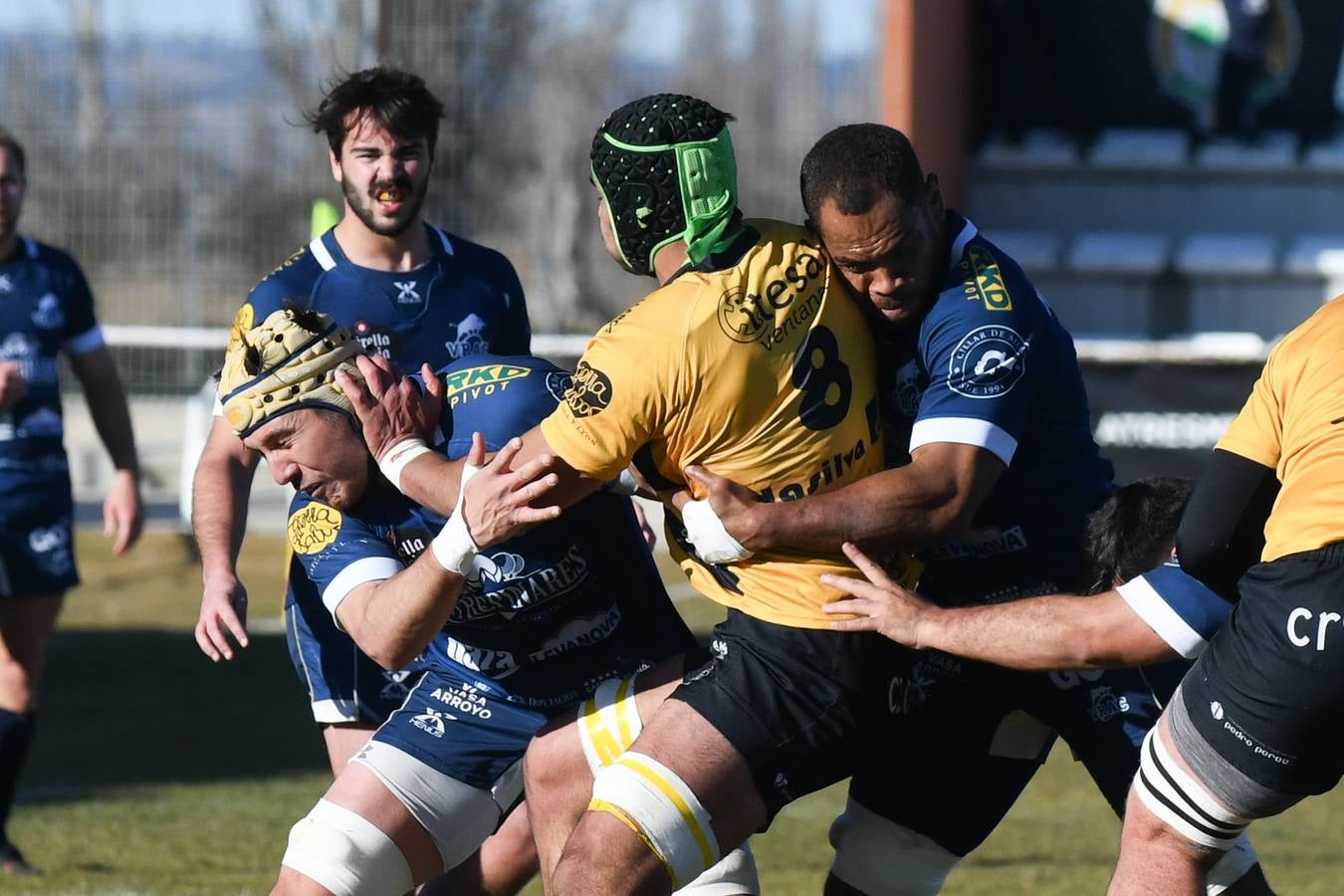 Fotos: Empate del VRAC Quesos Entrepinares ante el Recoletas Burgos (26-26)