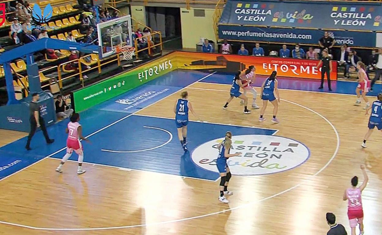 Convenio CC El Tormes y Perfumerías Avenida. 