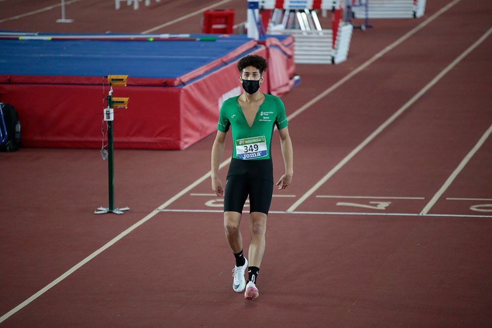 Jornada de tarde del primer día del Campeonato de España Sub 23 en Pista Cubierta con Denis Matsmouna en los 60 m y Sara Izquierdo en el 1500 