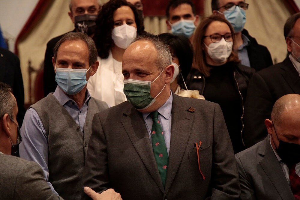 La USAL celebra la toma de posesión de 11 cargos académicos y 17 nuevos miembros del personal docente