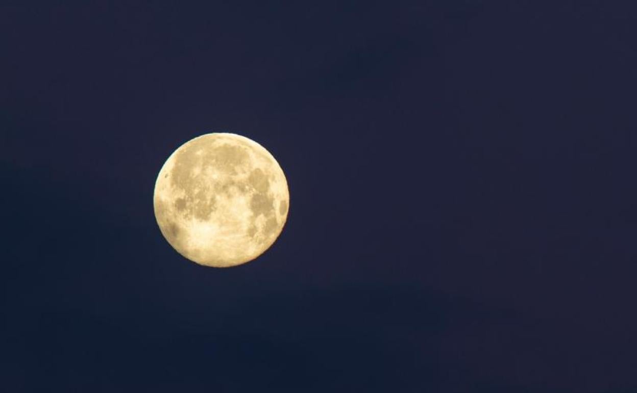 Luna llena de febrero. 