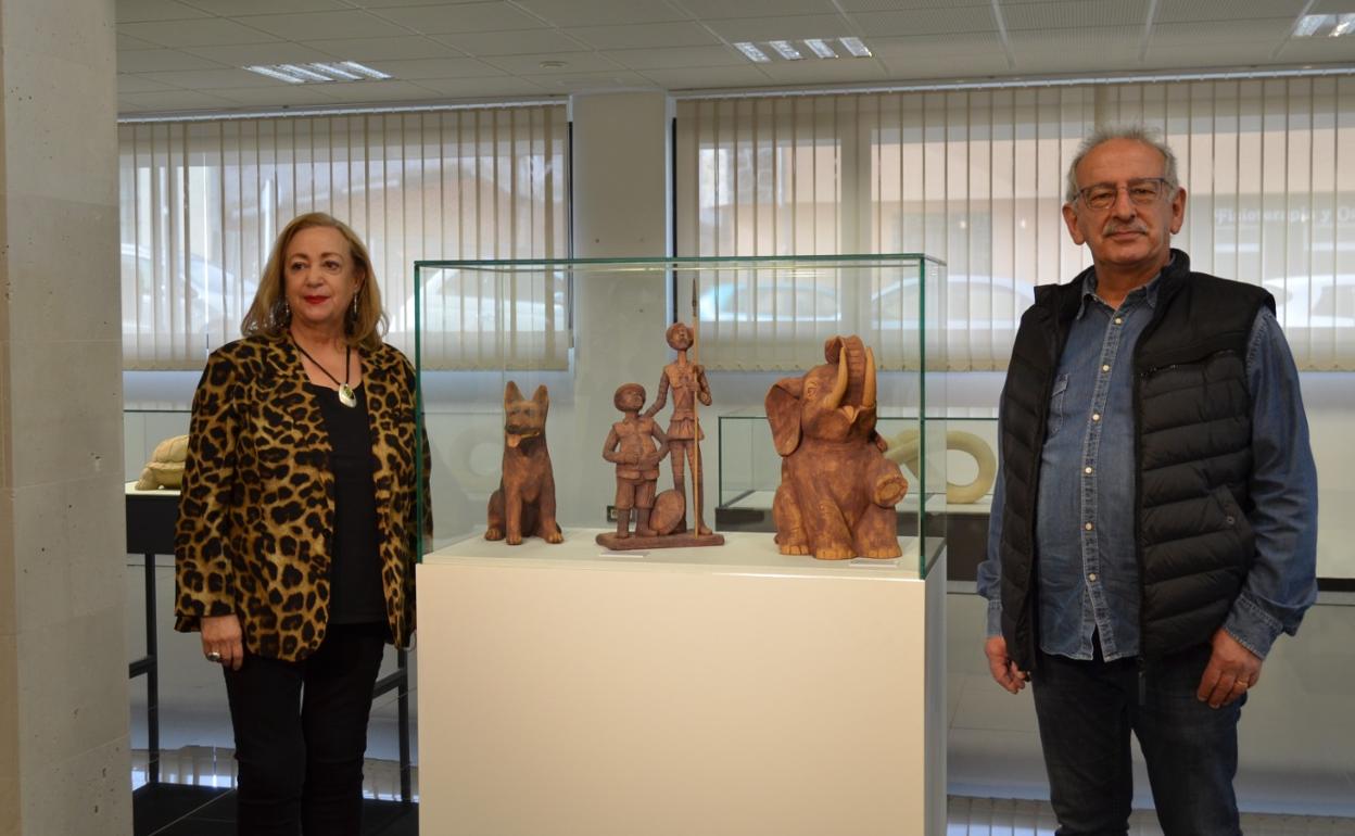 La exposción en el Ayuntamiento de Villares de la Reina. 