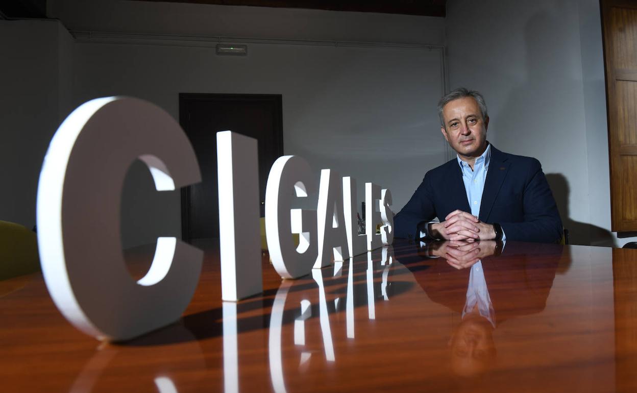 Pablo Sáez, en la sede del Consejo Regulador de la Denominación de Origen Cigales. 