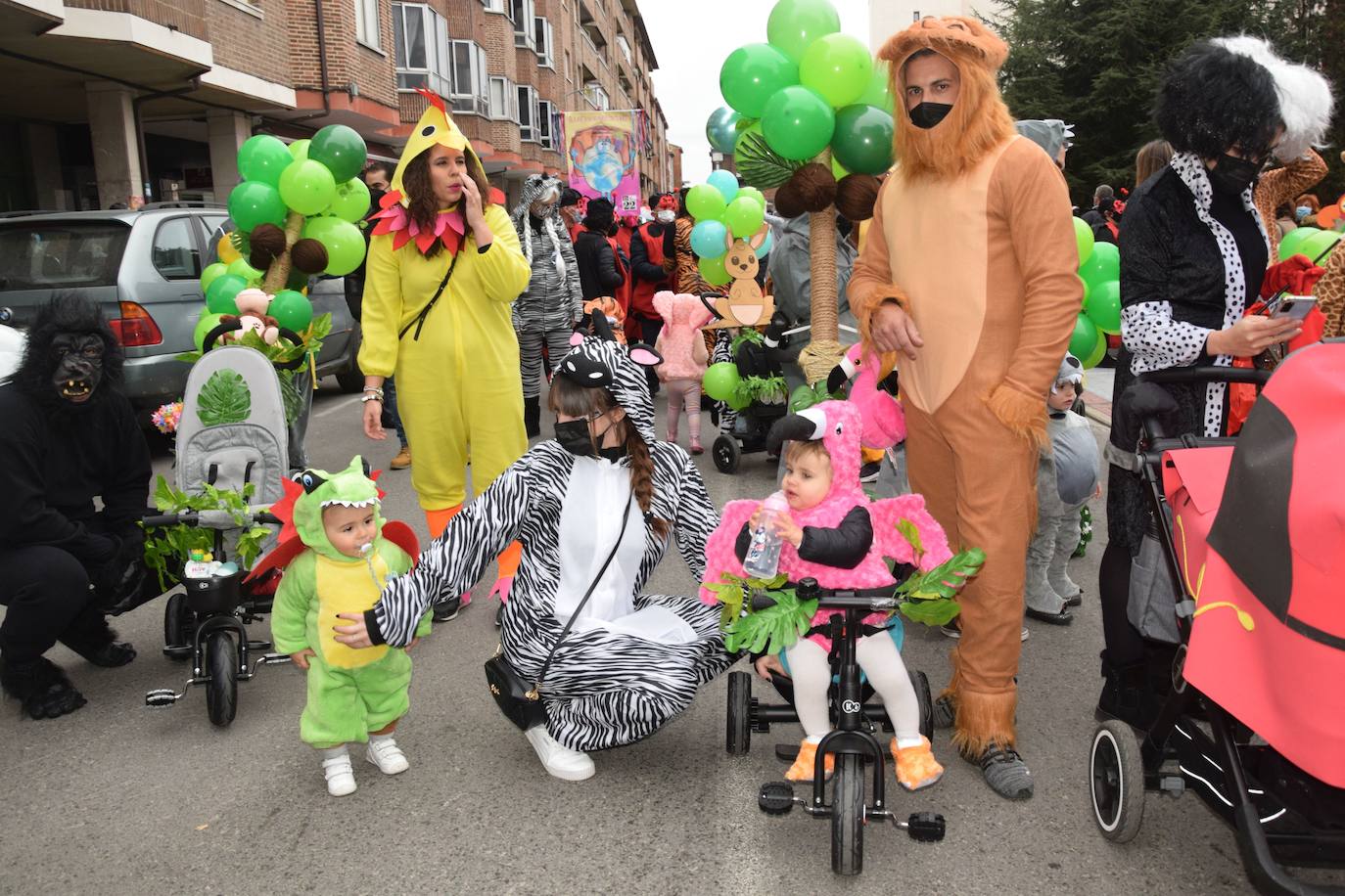 Fotos: El carnaval musical de AMGu suena en Guardo