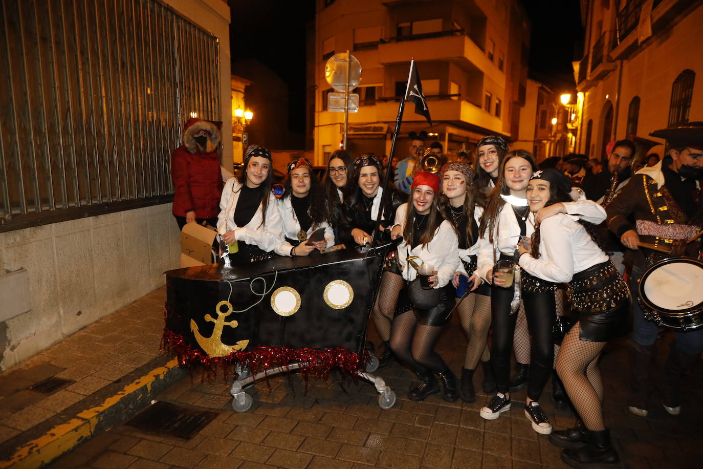 Desfile de disfraces en Peñafiel.