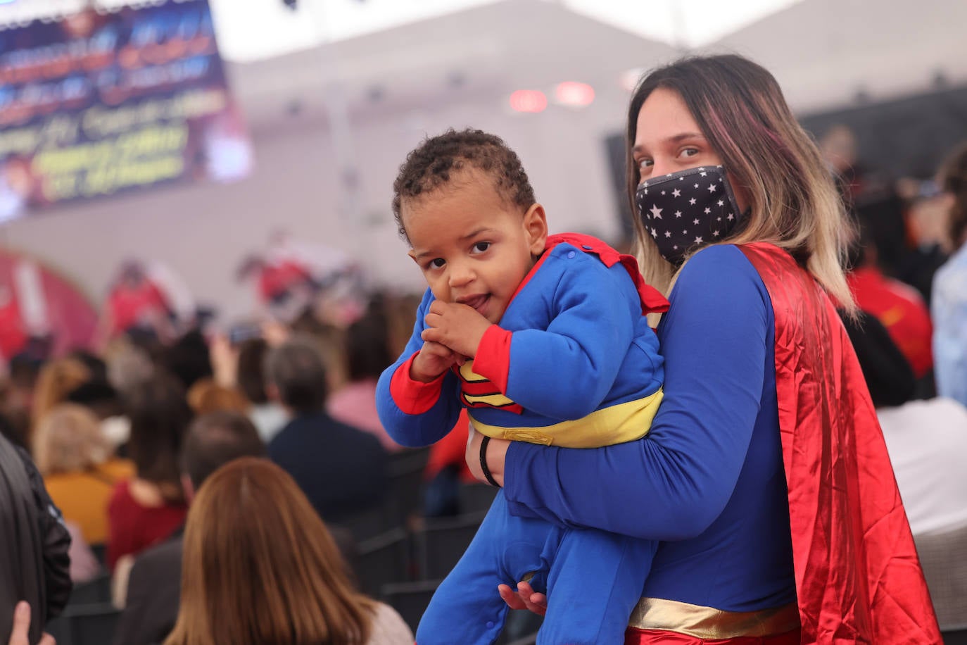 Fotos: Espectáculo de baile infantil en la Cúpula del Milenio de Valladolid