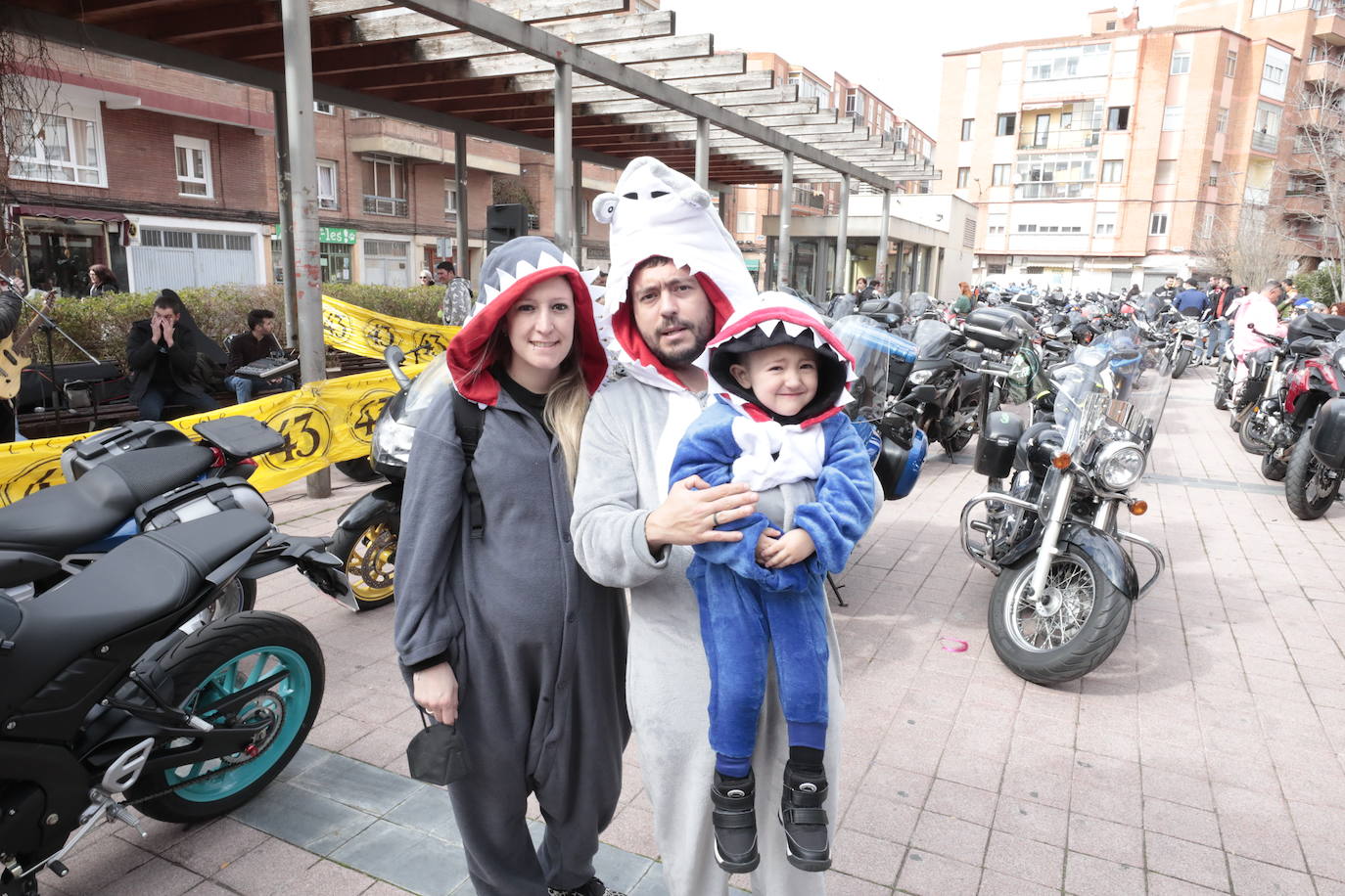 Fotos: Carnaval motero por las calles de Valladolid