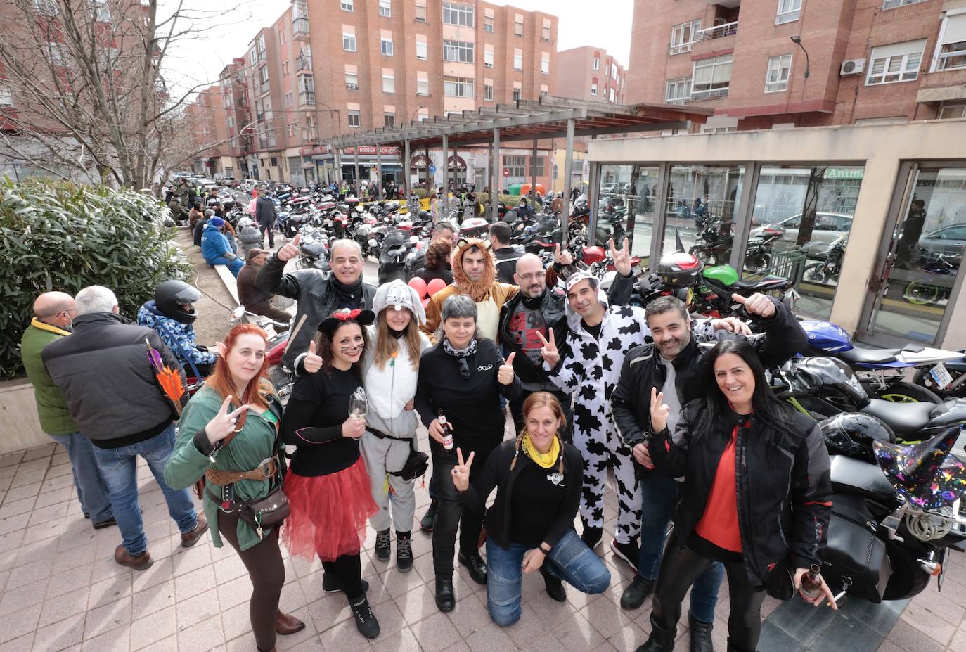 Fotos: Carnaval motero por las calles de Valladolid