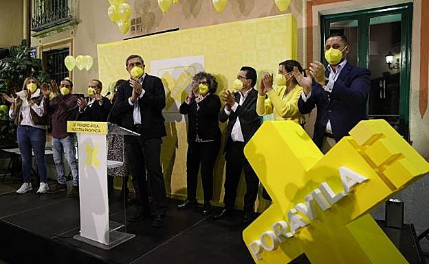 Acto de cierre de la campaña electoral autonómica de Por Ávila.