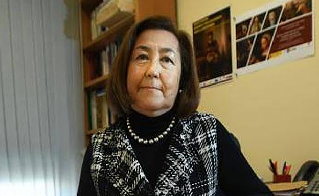 Margarita Torremocha posa tras la etrevista.