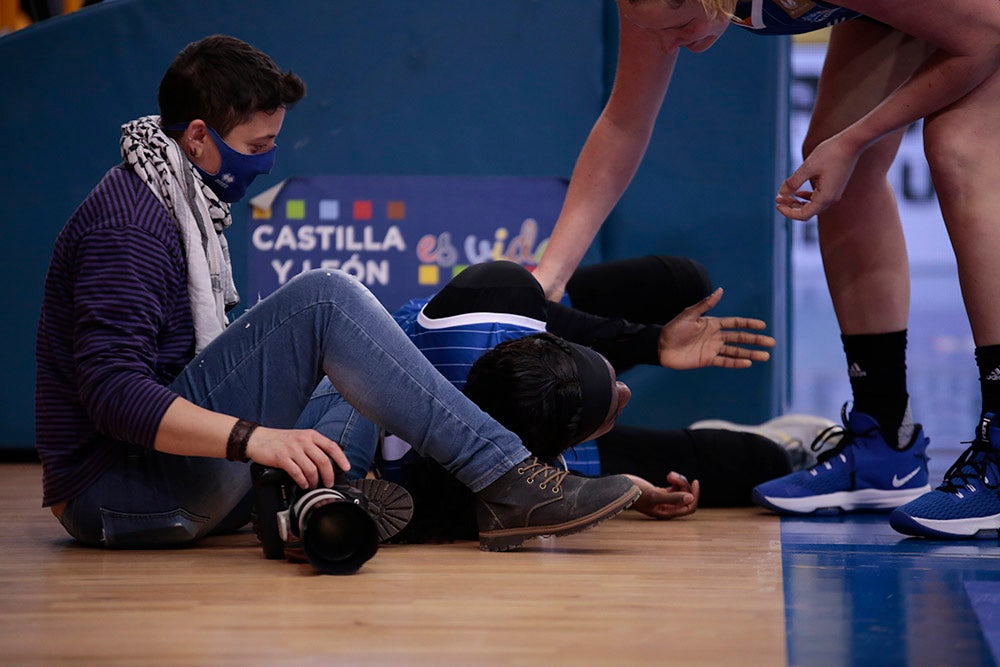 El CB Avenida se hace más líder ante el colista Ferrol (85-51)