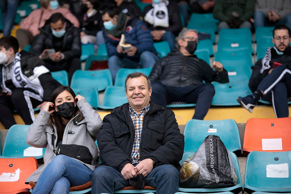 El presidente Manuel Lovato centra todas las miradas en un estadio Helmántico con nuevos aires tras el cambio en el banquillo 