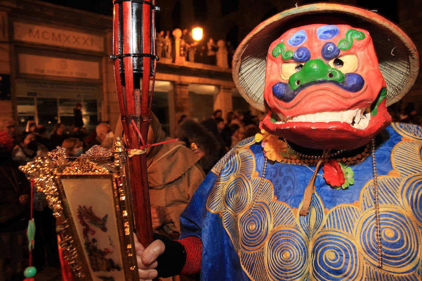 Desfile de este martes por el centro de Segovia.