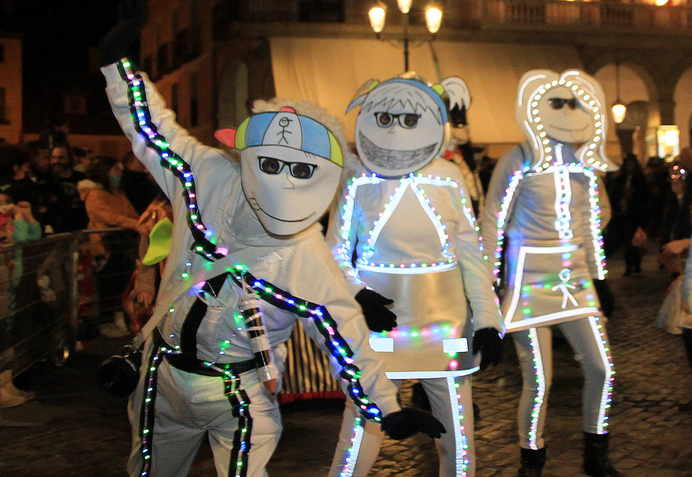 Desfile de este martes por el centro de Segovia.