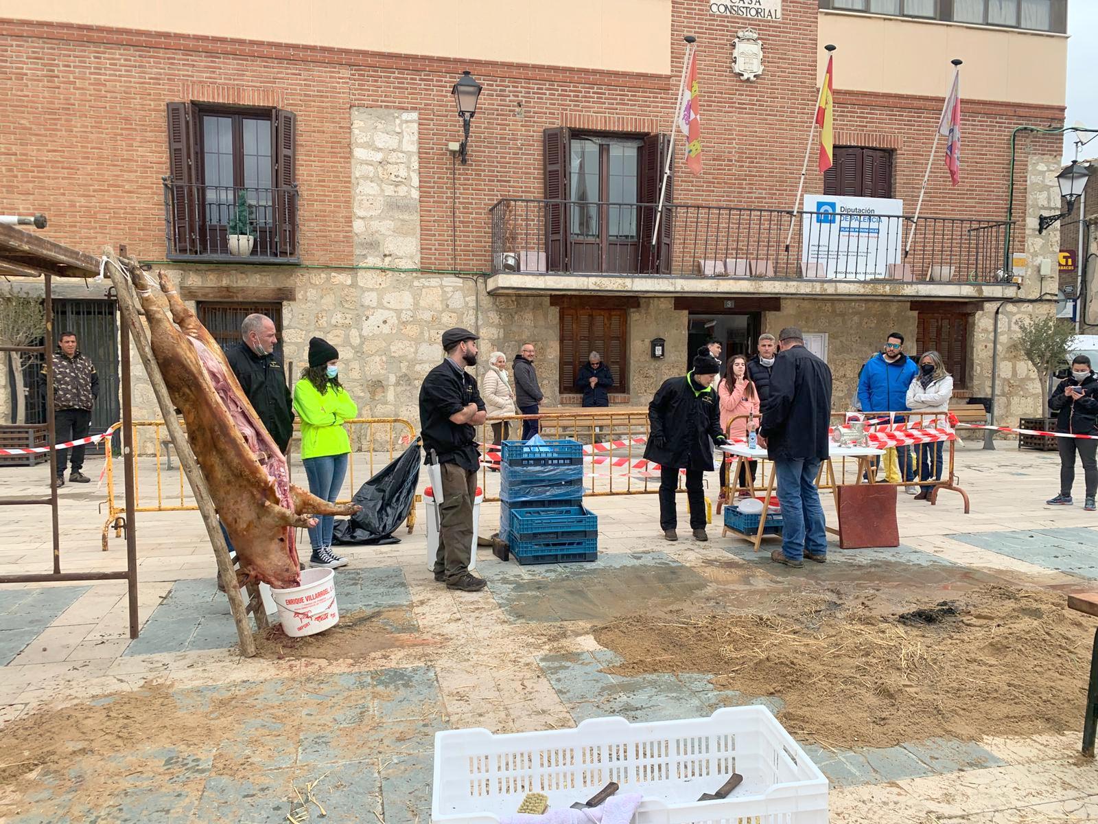 Magaz de Pisuerga revive la matanza tradicional