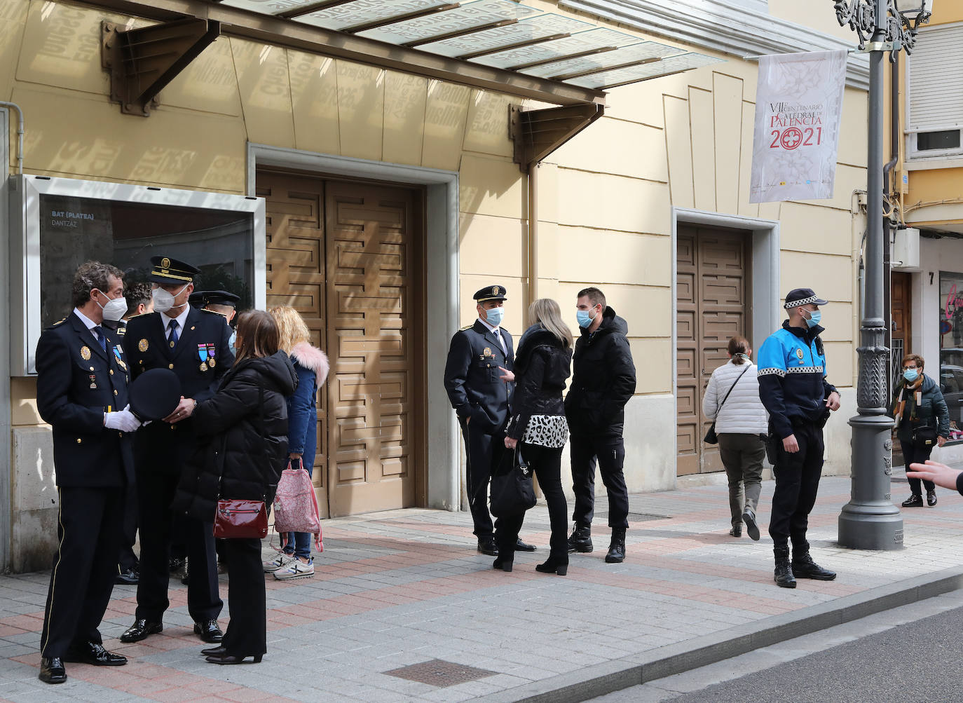 Fotos: La Policía Local de Palencia festeja al Santo Ángel