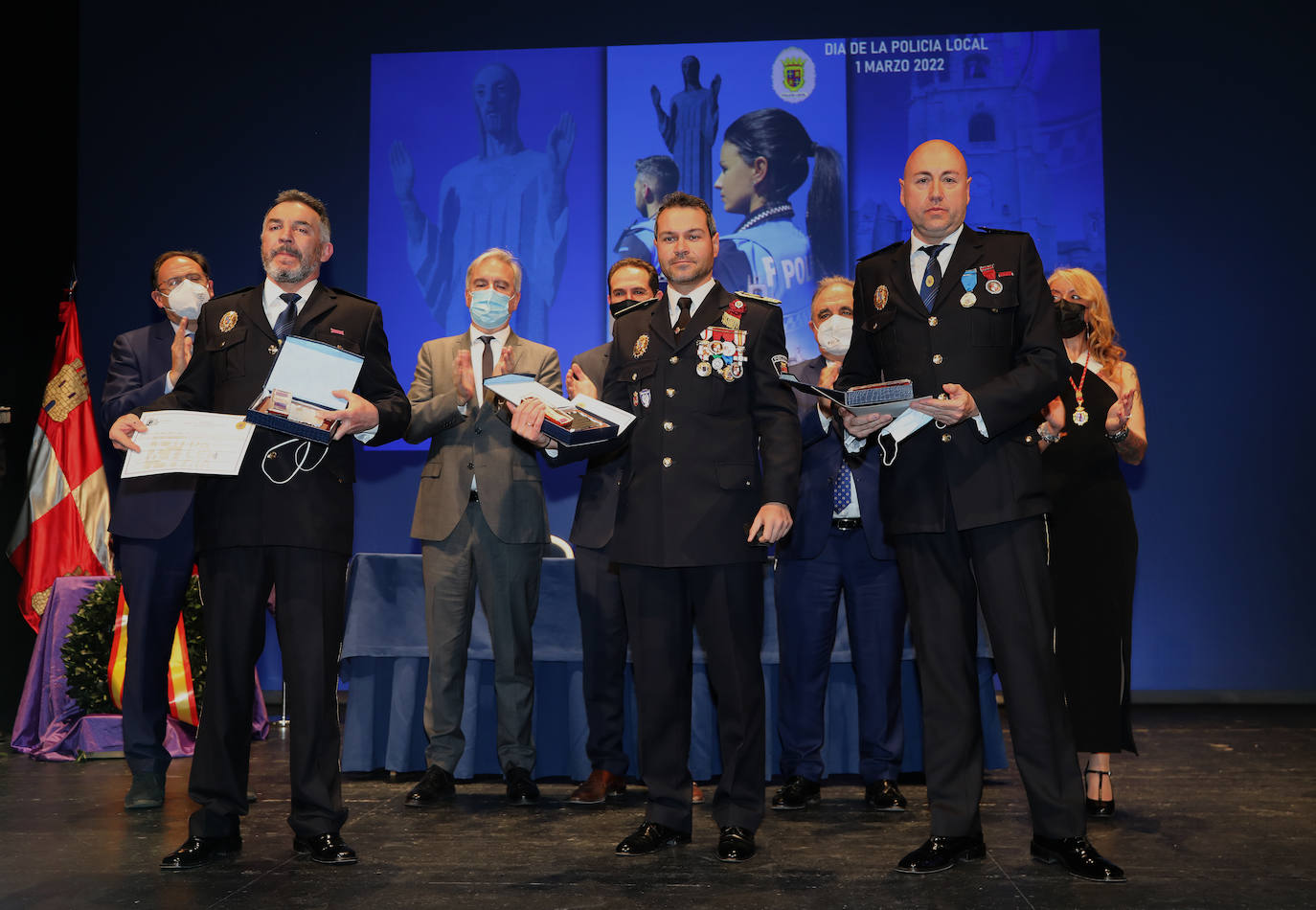 Fotos: La Policía Local de Palencia festeja al Santo Ángel