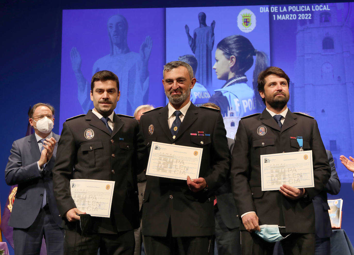 Fotos: La Policía Local de Palencia festeja al Santo Ángel