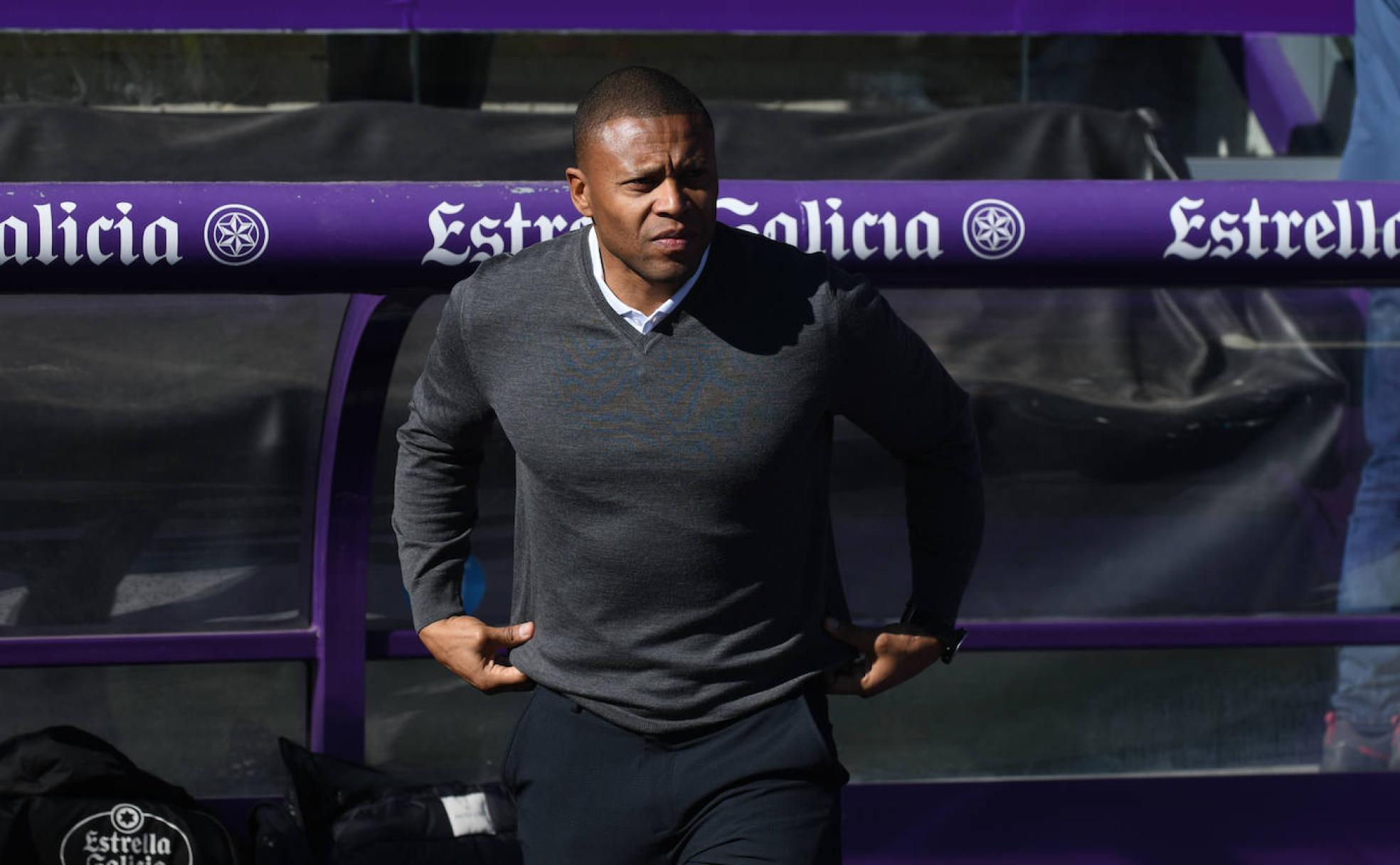 Julio Baptista sale del banquillo en el último partido jugador por el filial en el estadio Zorrilla. 