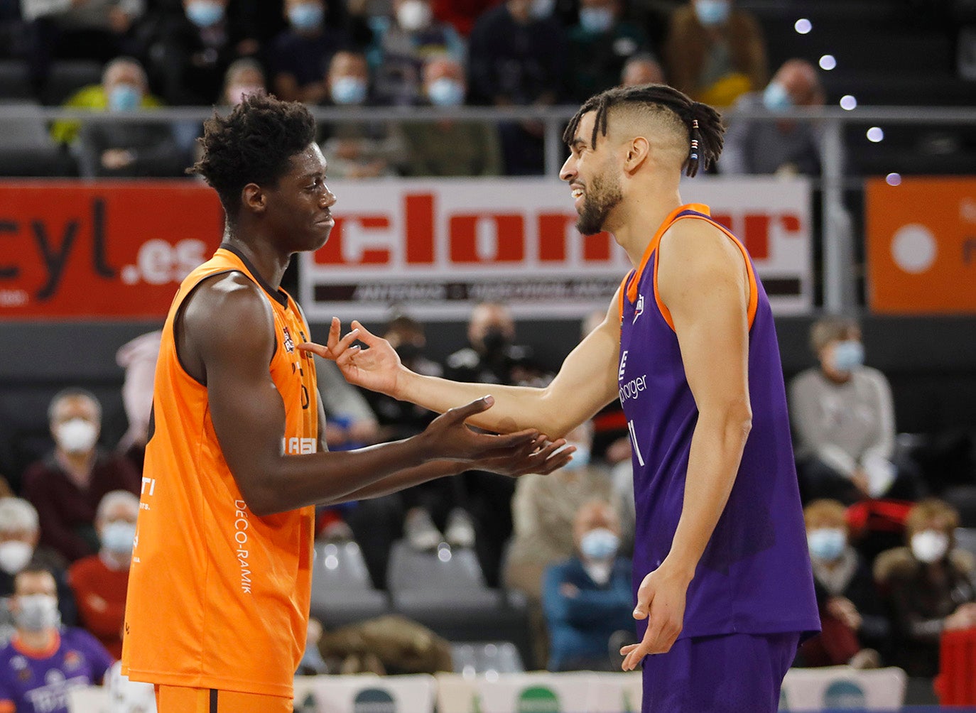 EasyCharger Palencia 84 - 72 Juaristi ISB