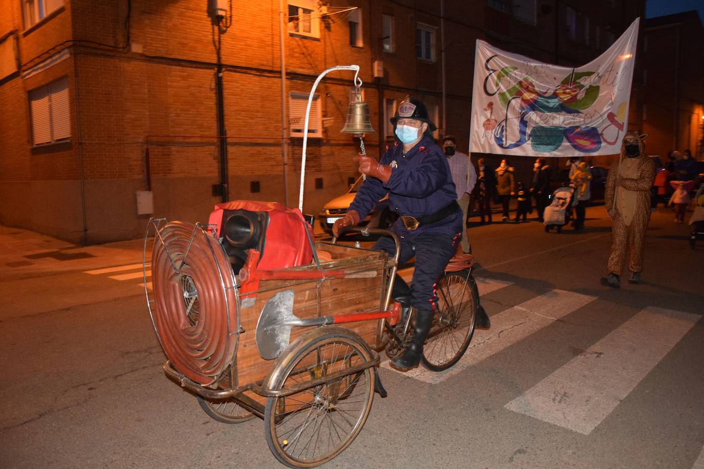 Fotos: Carnaval en Guardo: La quema de la falla de Don Gong