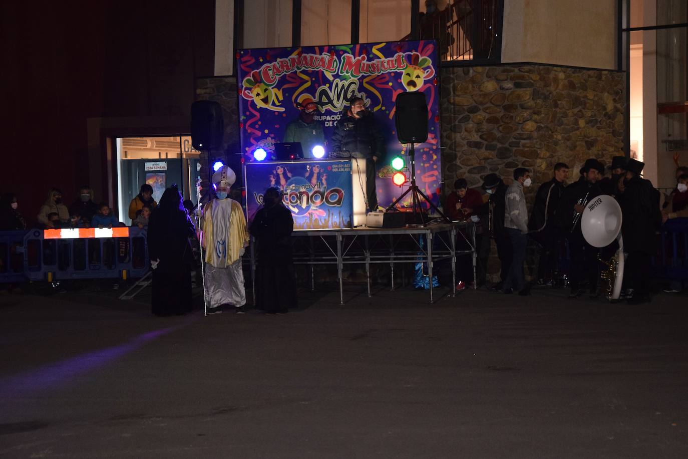 Fotos: Carnaval en Guardo: La quema de la falla de Don Gong