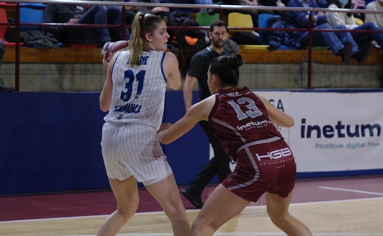 Ni todas las circunstancias en contra frenan el orgullo competitivo del CB Avenida en Maloste (56-62)