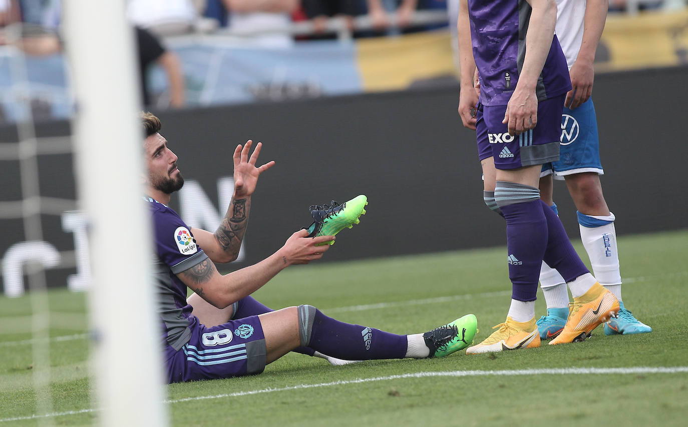 Una de las imágenes que ha dejado el Tenerife 1-4 Real Valladolid. 