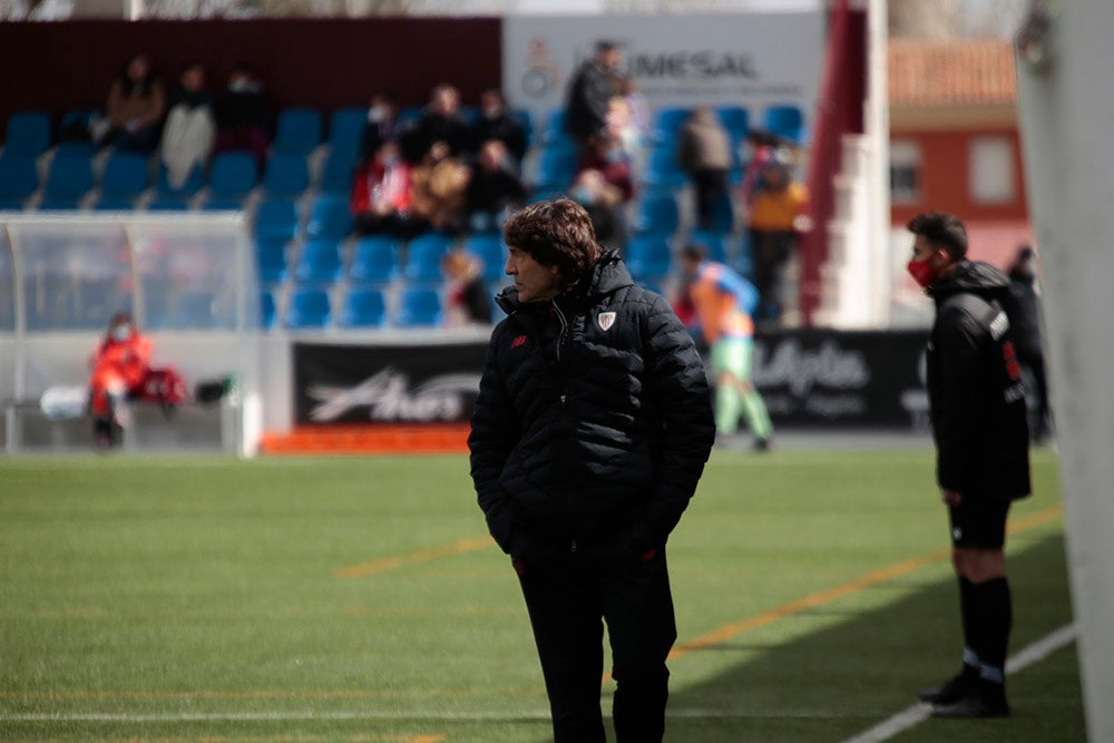 La falta de puntería condena a Unionistas a su tercera derrota seguida ante el Bilbao Athletic (0-1) 