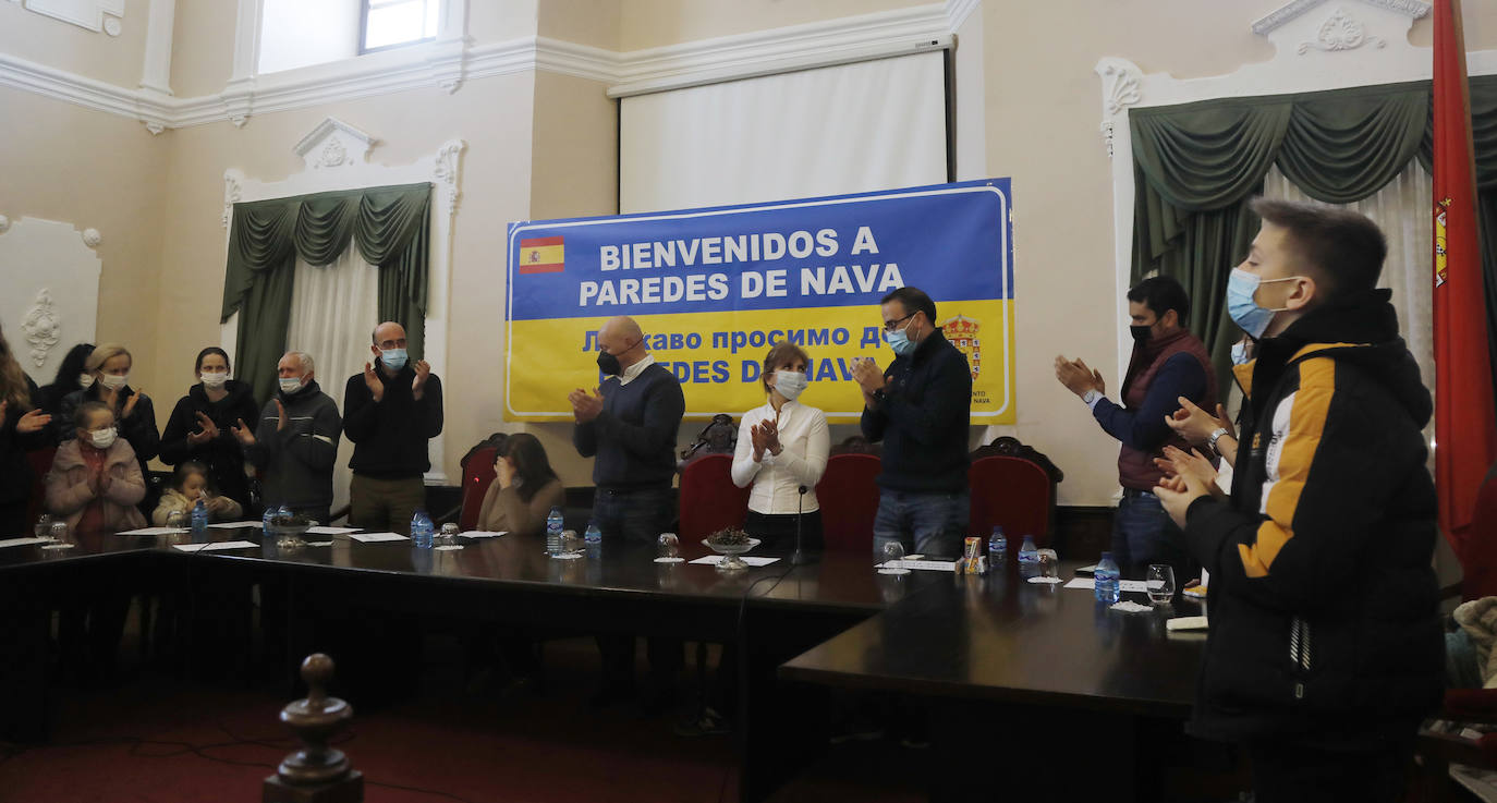 Recepción en el Ayuntamiento de Paredes de Nava, el sábado pasado. 
